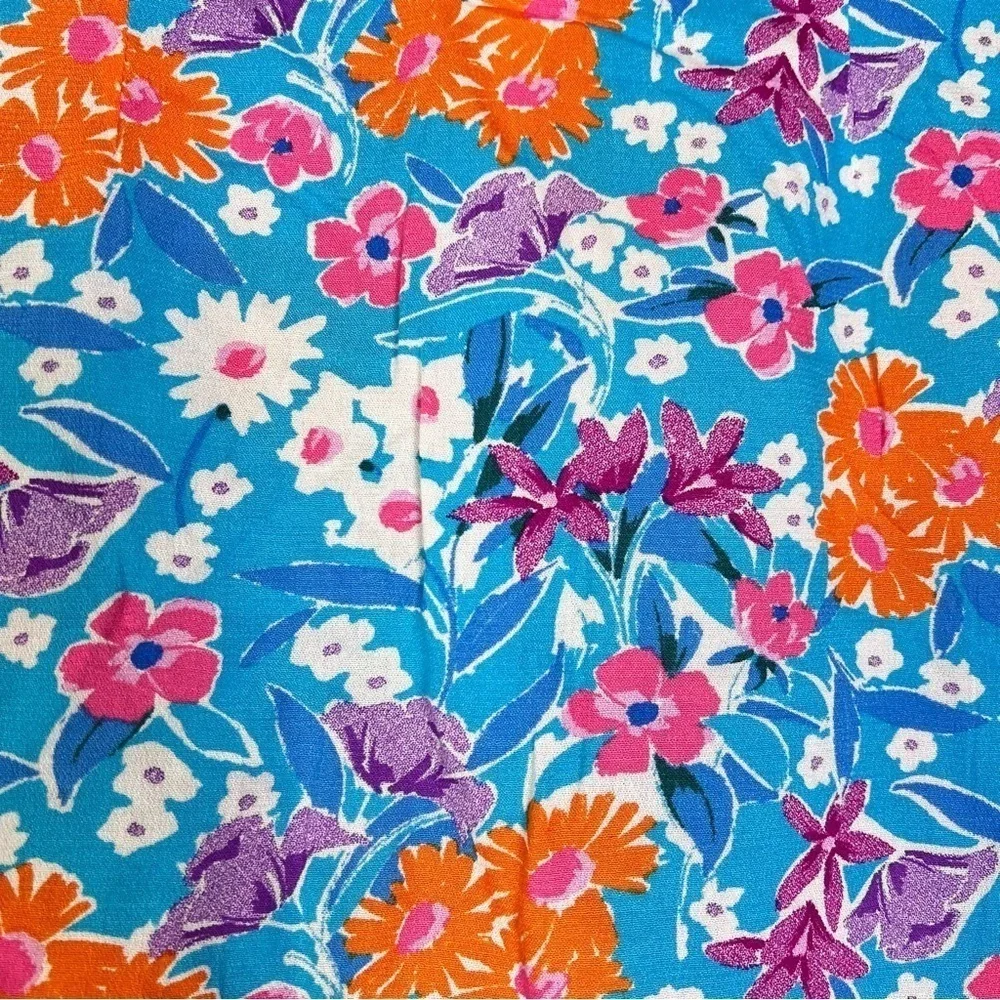 Sky to Moon Trendy Blue Floral Mini Skirt – Size Small